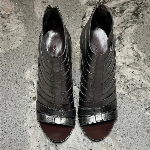 Banana Republic Metallic Silver Heels Size 6.5 - Picture 7 of 10